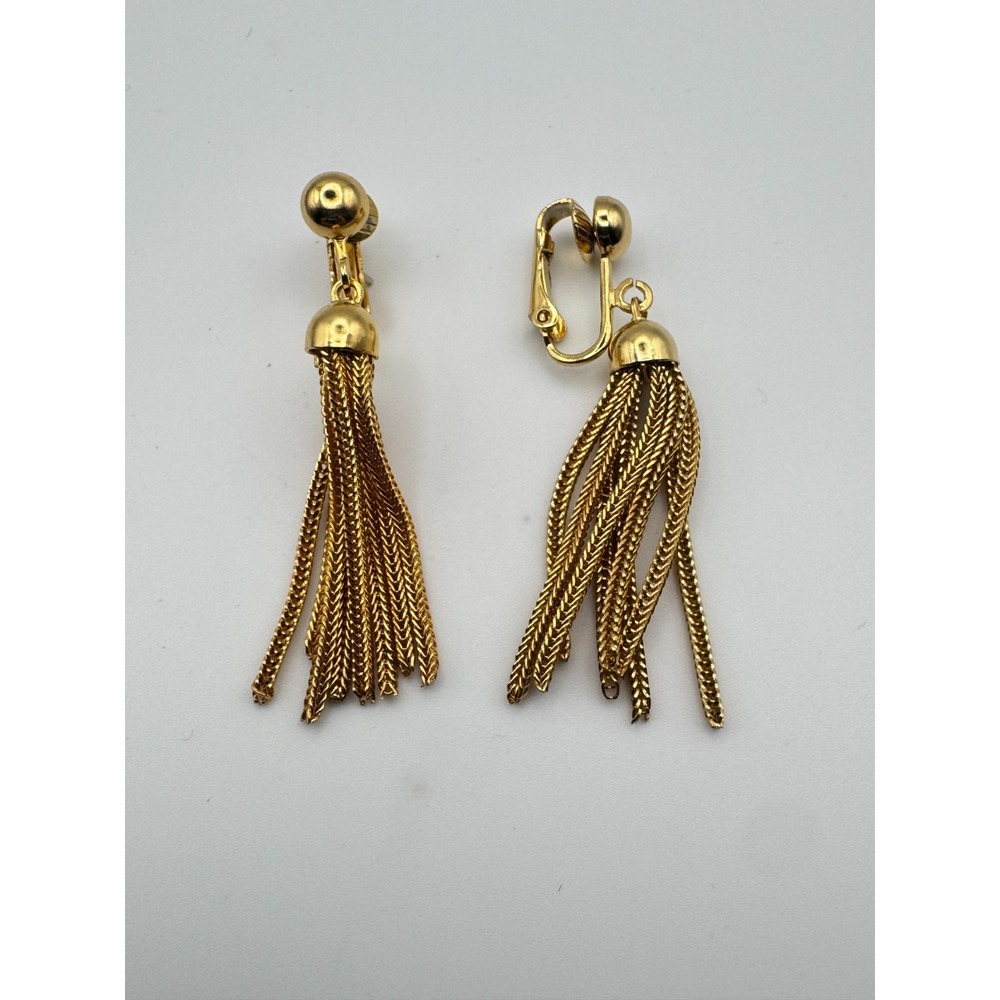 Vintage Tassel Earrings Gold Tone Clip On Fringe Dangle Multi Strand Chain - Picture 2 of 5